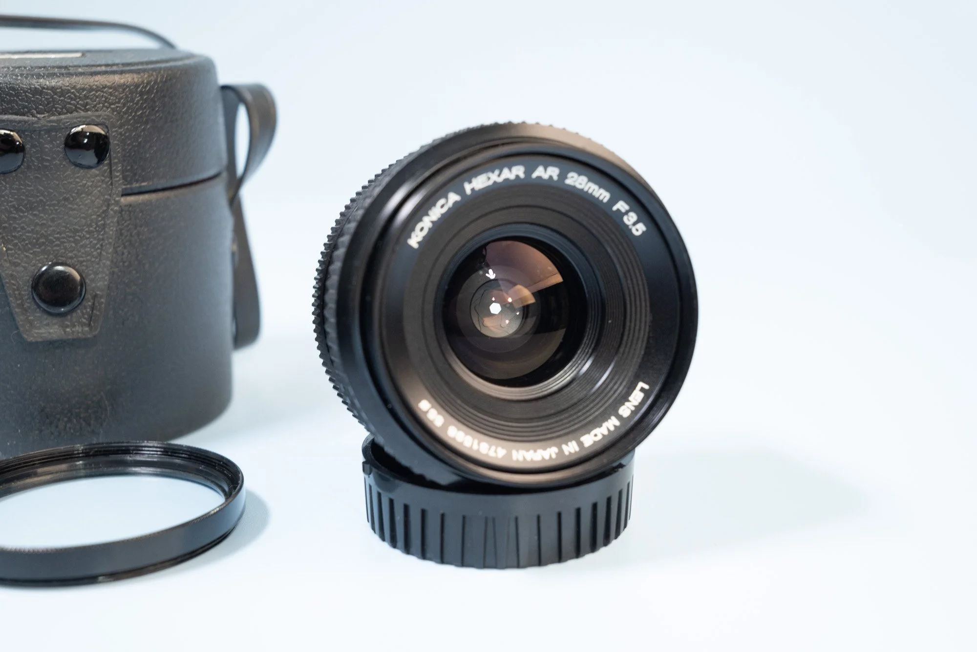 Konica Hexanon AR 28mm F/3.5 Fast Prime Wide Lens with Cap, Filter